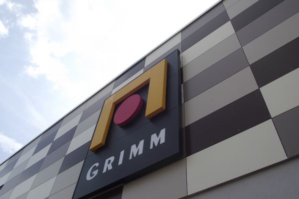 Großwerbeanlage Firma Grimm