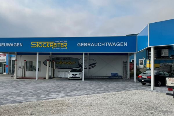 Großwerbeanlage Automobil Stockreiter
