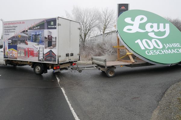 Gro&szlig;werbeanlage Firma Lay